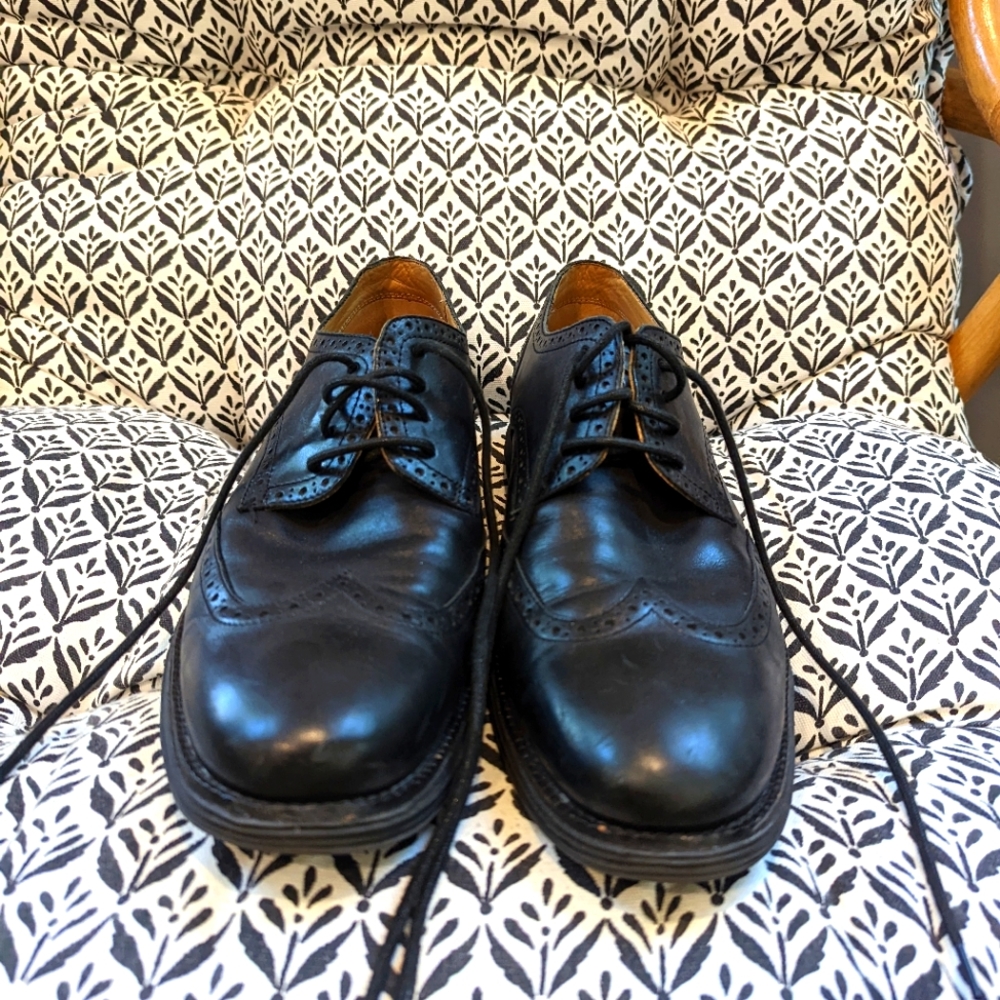 Cole Hann Size 13 grand  in great condition